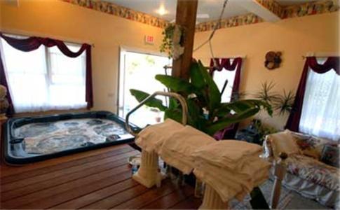 The Lion And The Rose Bed & Breakfast Whitefield Екстер'єр фото