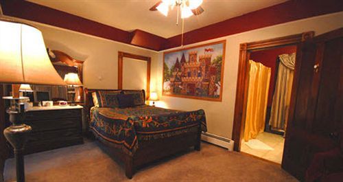 The Lion And The Rose Bed & Breakfast Whitefield Екстер'єр фото