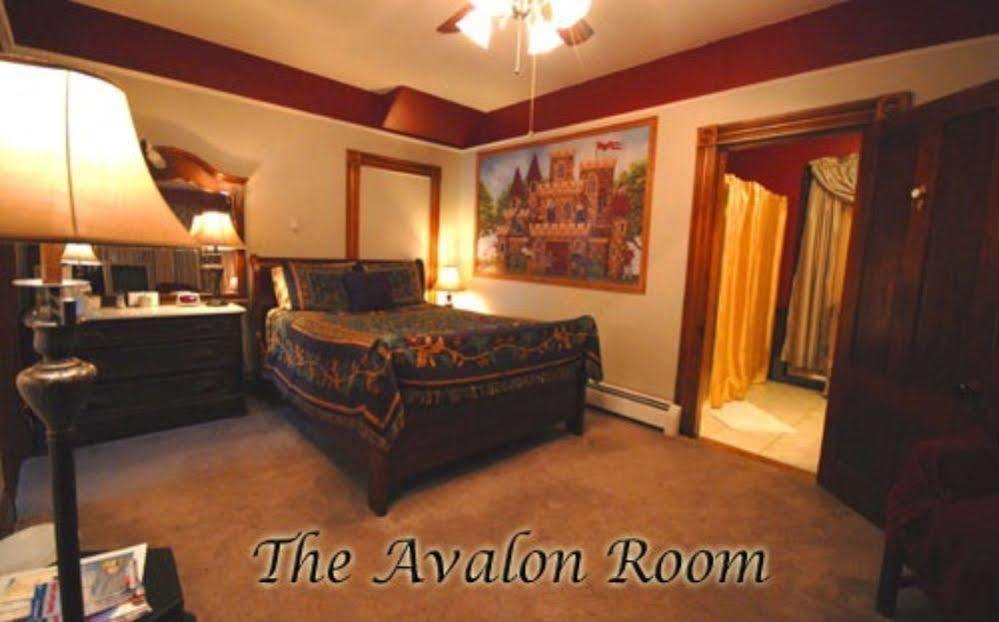 The Lion And The Rose Bed & Breakfast Whitefield Екстер'єр фото